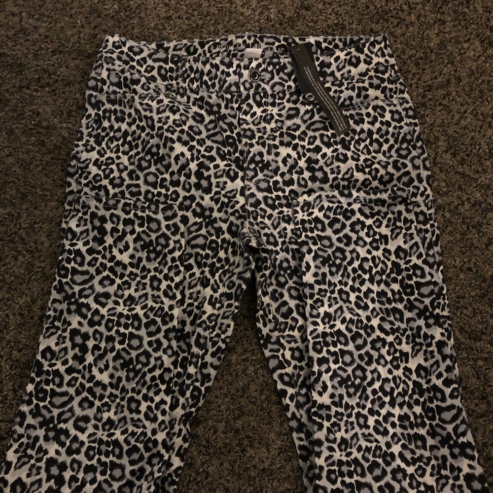 NWT white black house pants NEW ADD